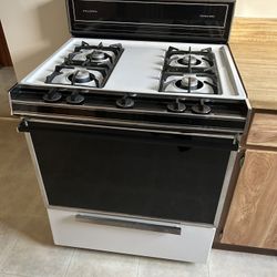 Refrigerator and stove