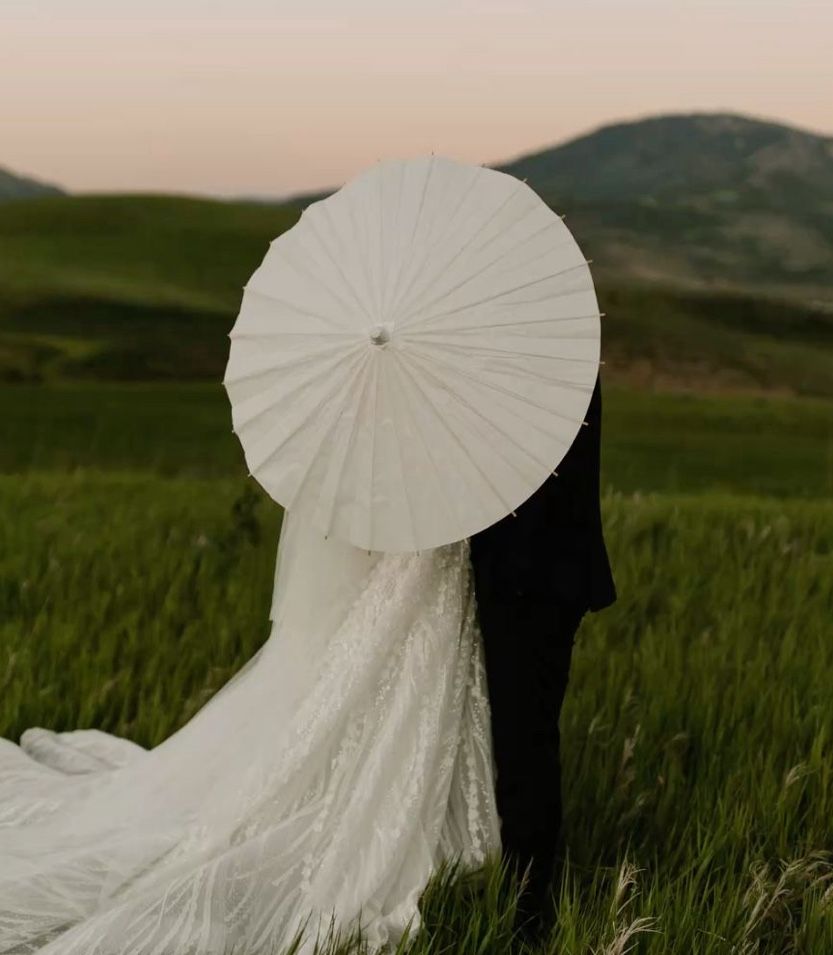 8 Paper Parasols (Umbrellas)