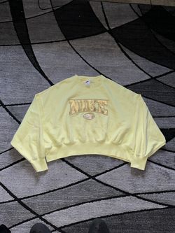 2000 nike yellow cropped sweatshirt