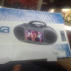naxa 7" Dvd Bluetooth Boombox