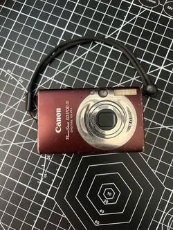 Canon Powershot ELPH SD1100 IS 8.0 MP Maroon/ Brown Digital Camera