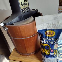 Vintage Ice Cream Maker 