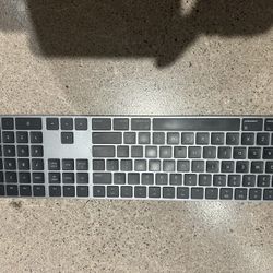 Apple Magic Keyboard in Space Grey 