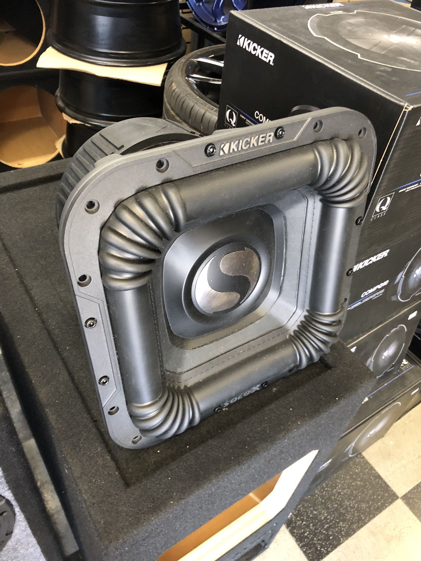 Kicker SoloX L7x12 On Sale Today For 629.99