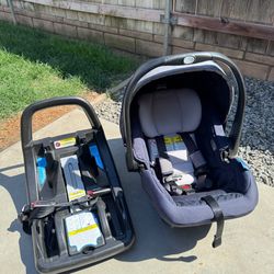 Graco Infant Carseat and Base