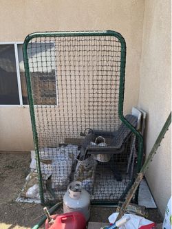 Pitching screen