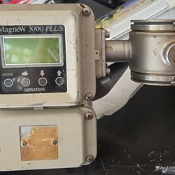 Azbil MagneW 3000 PLUS electromagnetic flowmeter,