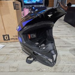 Kids Dirtbike Helmet SIZE YM 