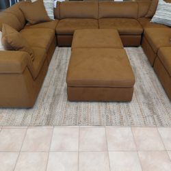NEW- 10pc Modular Sectional w/Built-in Speakers 