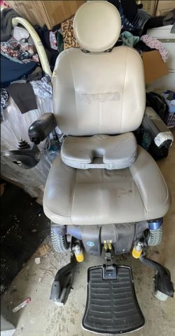 Electric Wheelchair