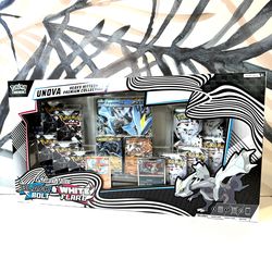 UNOVA Heavy Hitters Premium Collectoion