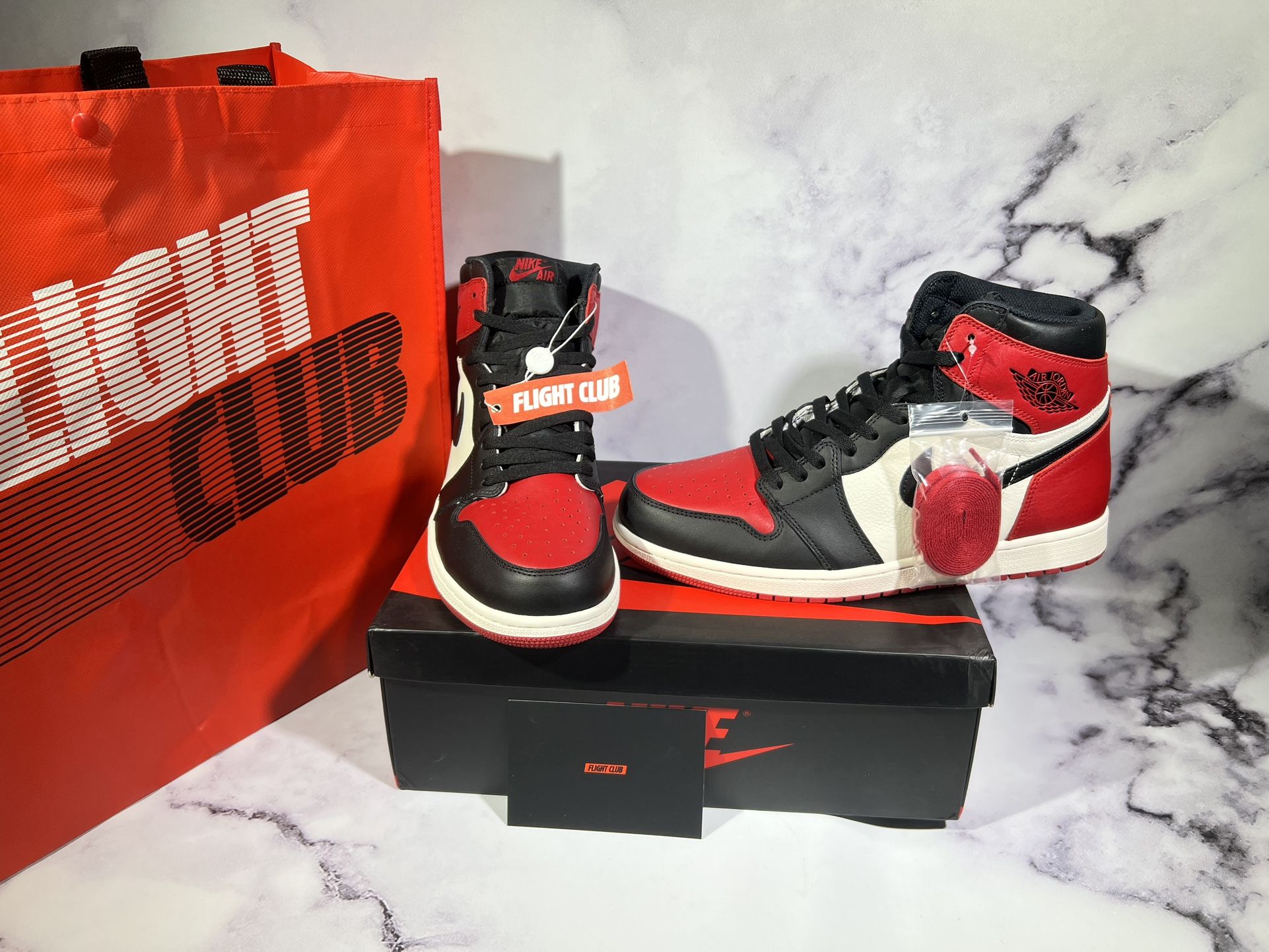 AIR JORDAN 1 RETRO HIGH OG 'BRED TOE' Sneakers