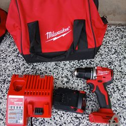 Drill set milwaukee