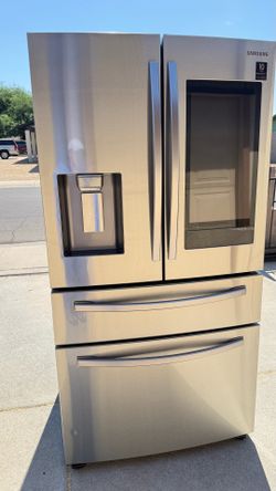 REFRIGERATOR SAMSUNG FAMILY HUB 4-DOORS