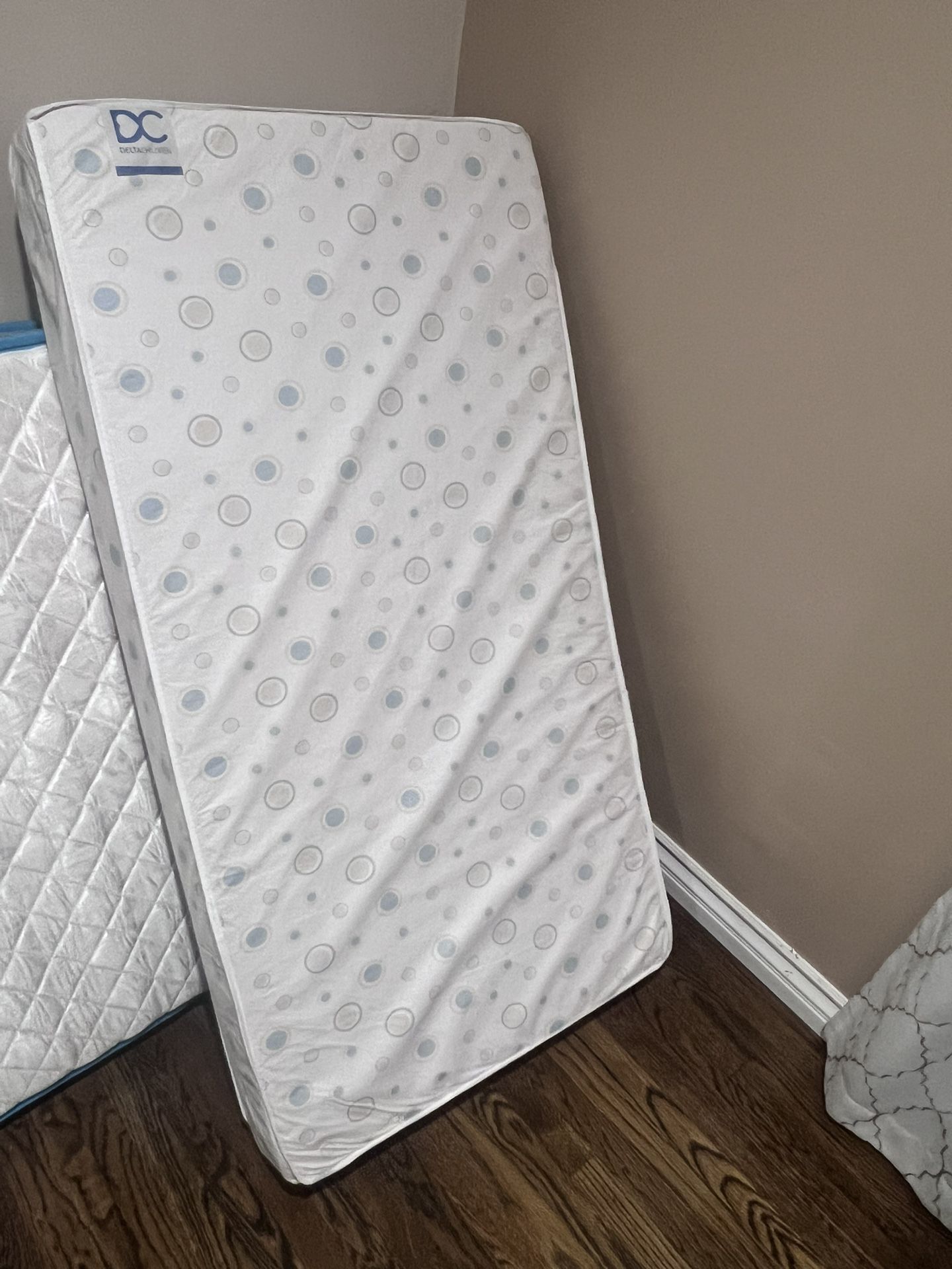 Babies Crib Mattress In Great Condition