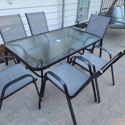 Outdoor Patio Set, Table And Chairs 