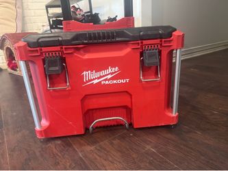 Milwaukee pack out - low profile