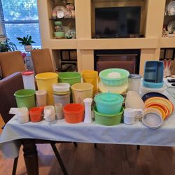 Vintage Tupperware 60+ Pieces