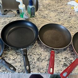 4 Non Stick Pans
