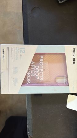 iPhone XR case (pink)