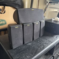 Klipsch Quintet Speaker System Home Theater Surround Sound 5 Channel System