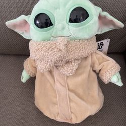 Disney Star Wars The Mandalorian The Child Grogu Baby Yoda Plush Stuffed Toy 8"