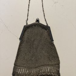 Whiting & Davis Co. 1920s Mesh Flapper Bag