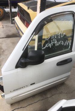 2004 jeep liberty driver door complete