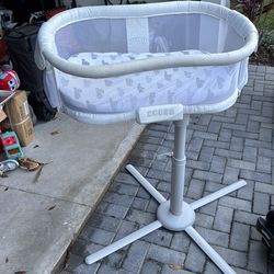 Bassinet 