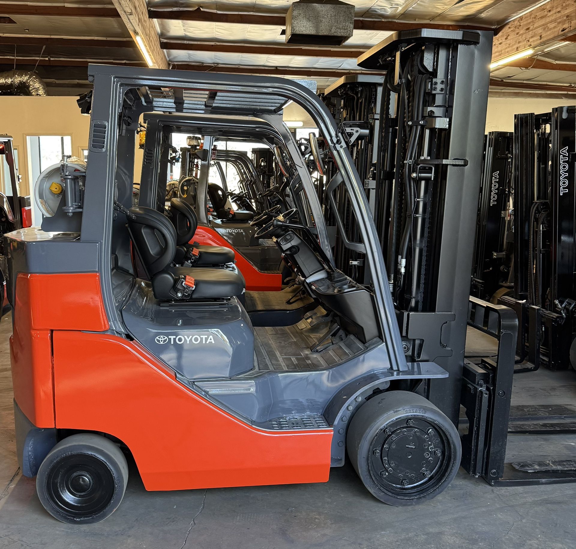 2019 Toyota 8FGC35UBCS Forklift 