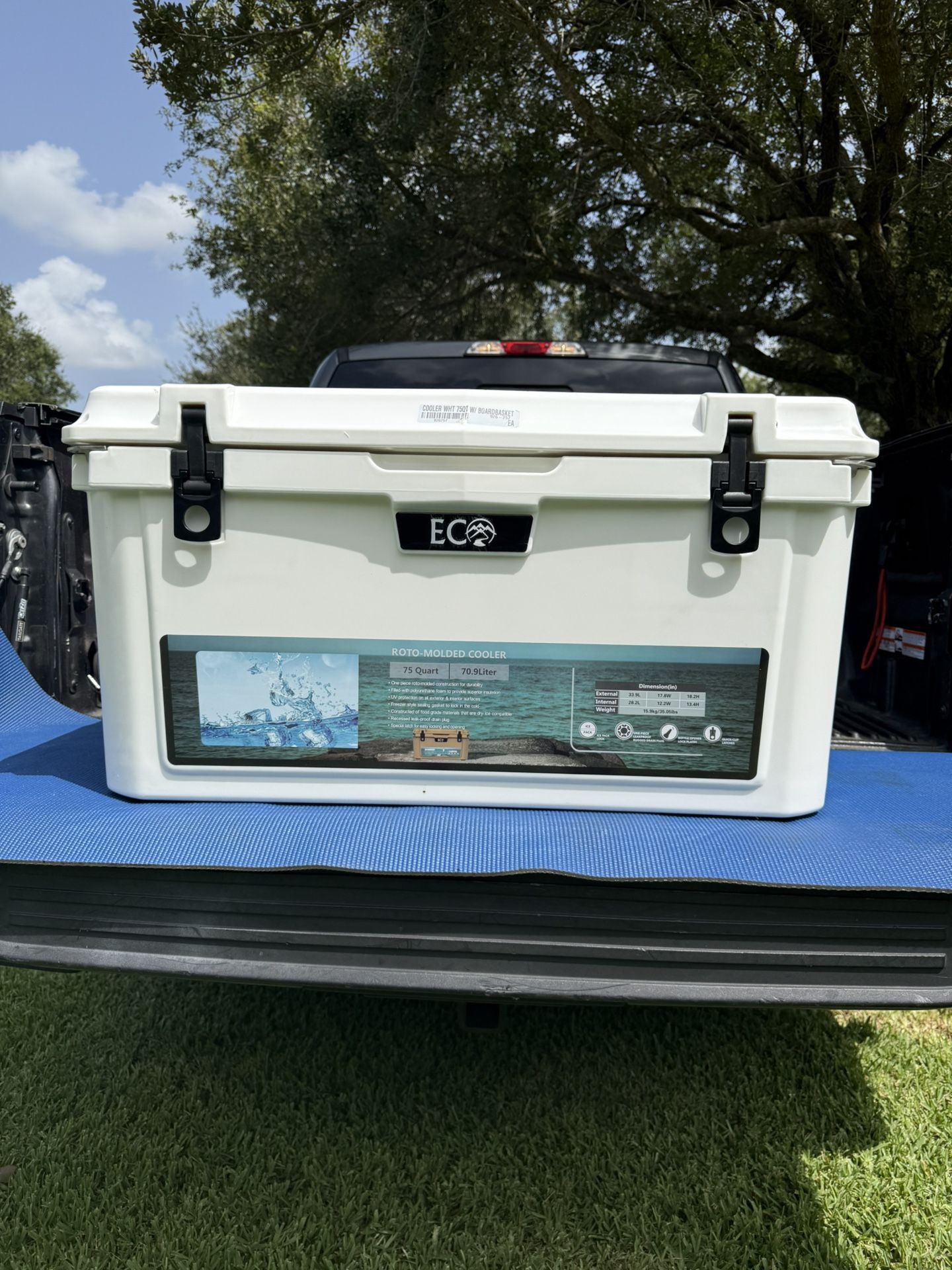 ECO OUTFITTERS 75 QT COOLER / ICE CHEST (NEW)