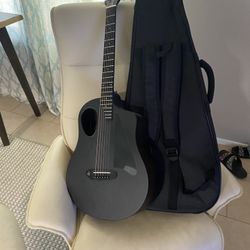 Acoustic Guitar 
