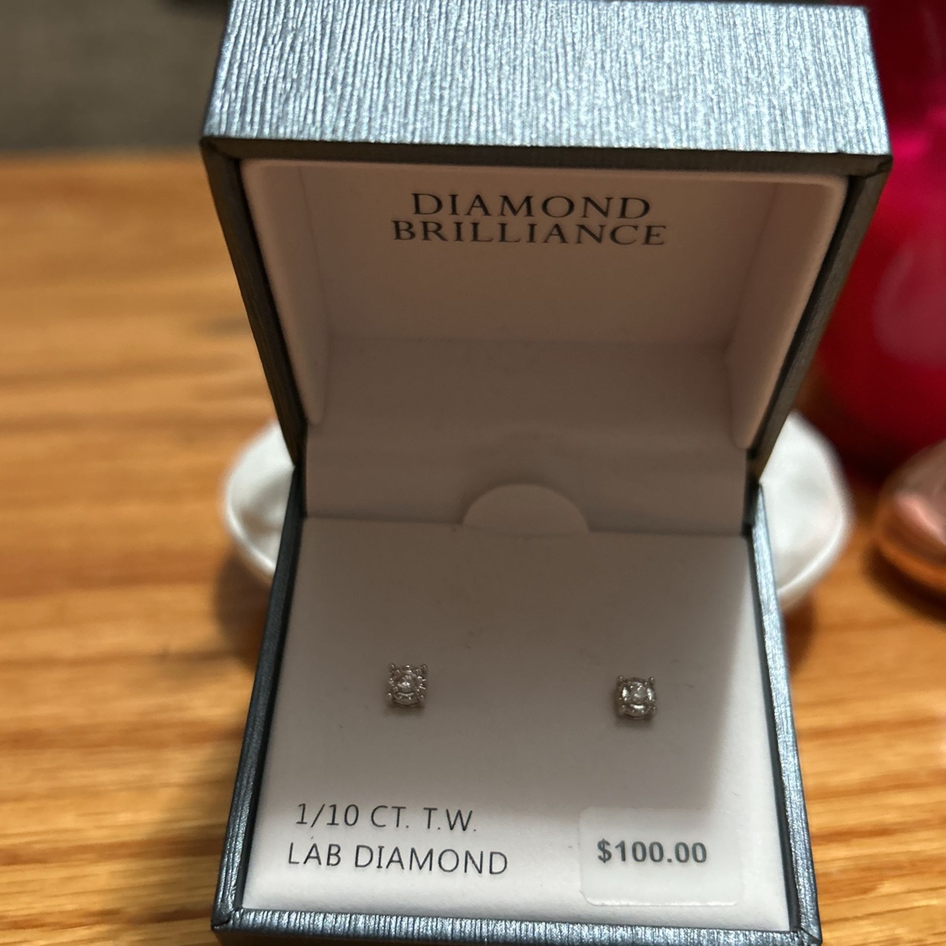 Beautiful! Sterling Silver Genuine 1/10 Ct TW Diamond Earrings