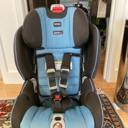 Britax boulevard click tight Convertible Car Seat