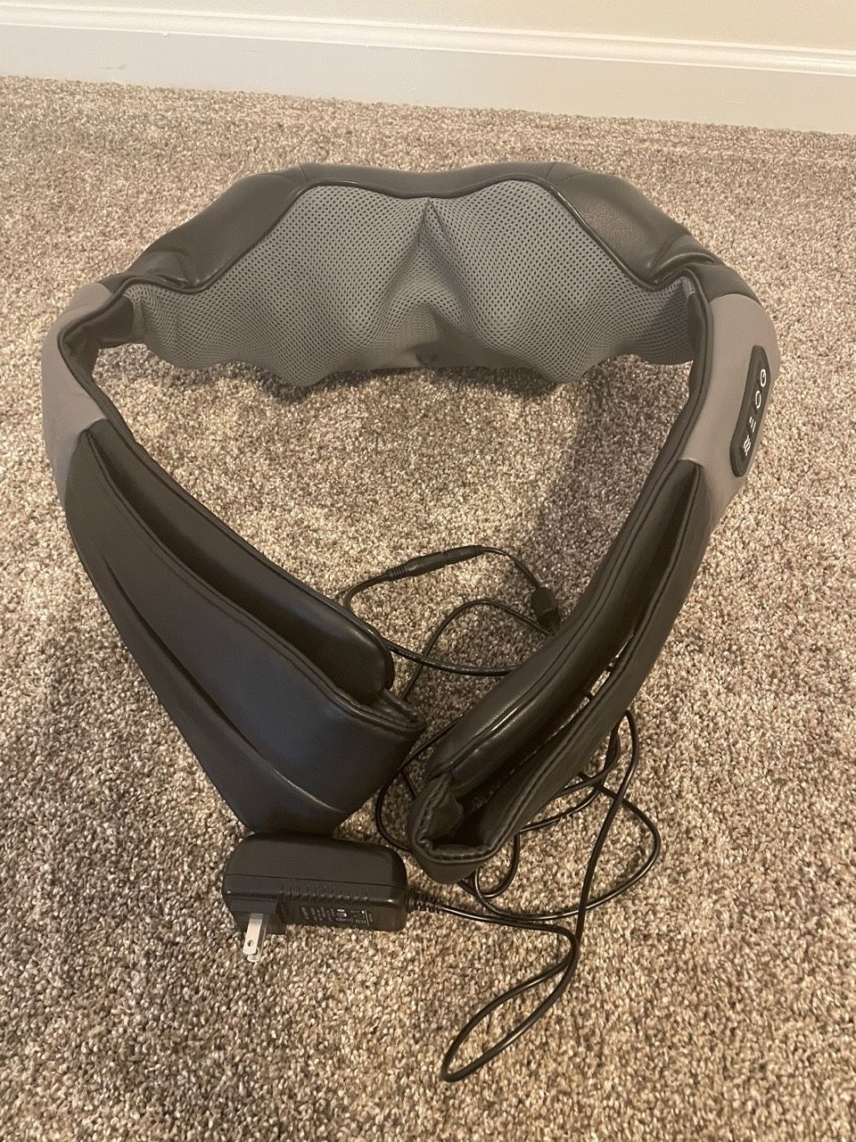 Neck/Shoulder Massager (Price Down) - $25 (Creve Coeur)