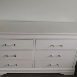 Modern White Dresser – 6 Drawers + Built-In LED Accent Lighting Strip