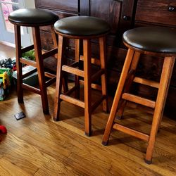 Bar Stools 