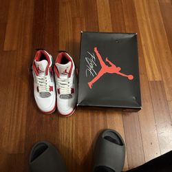 Air Jordan 4s Fire Red