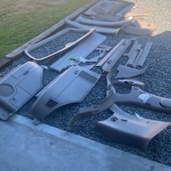 2004 Chevy Tahoe Tan Interior Panels And Covers