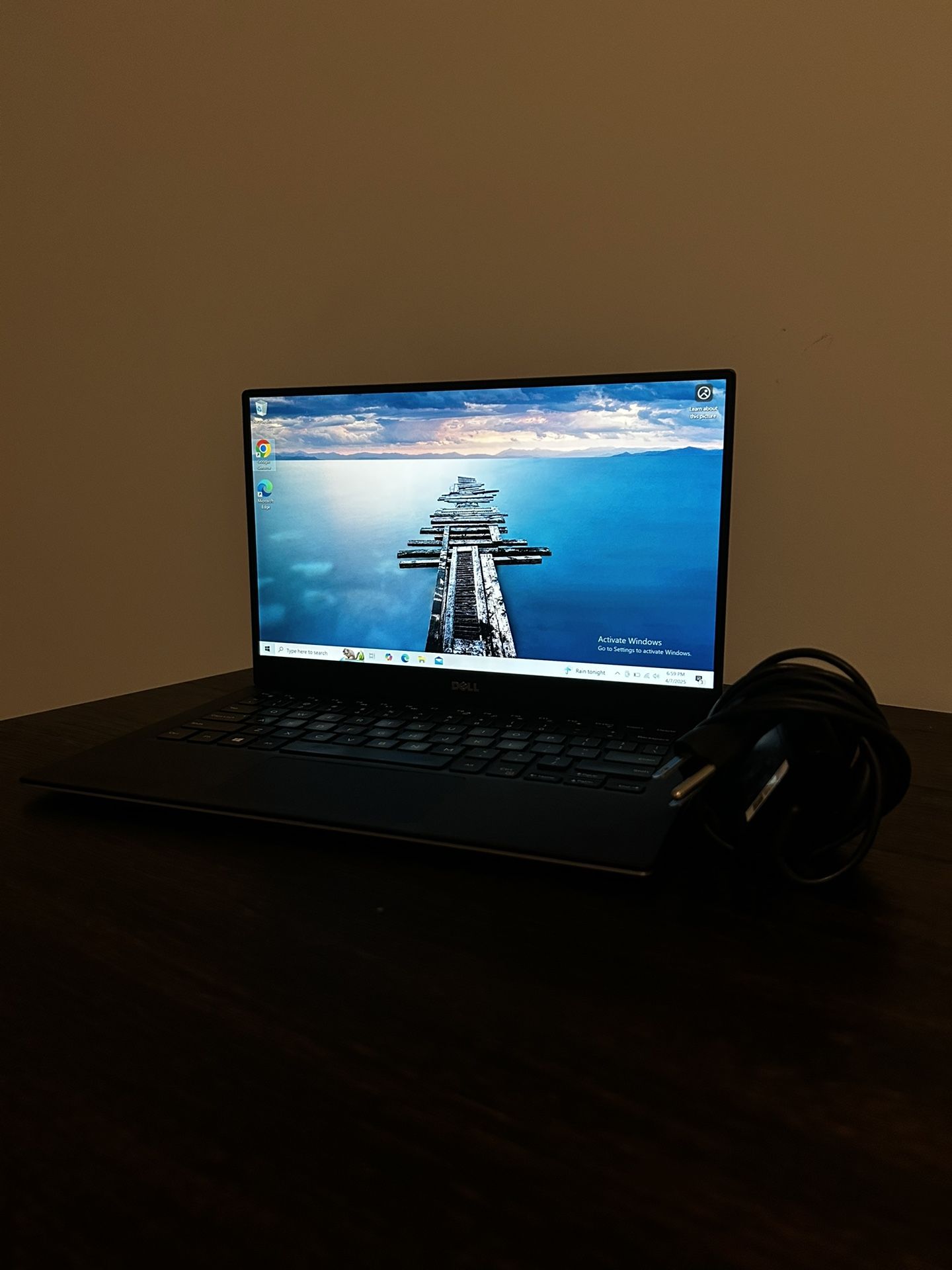Dell XPS 13 – i5 / 8GB RAM / 256GB SSD – Clean & Fast