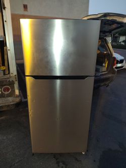 Stainless Steel Top-Freezer Refrigerator with delivery