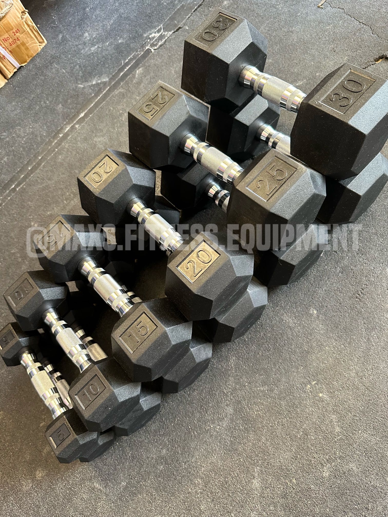 NEW DUMBBELLS SET 5-30 210LB TOTAL ๐DECEMBER SPECIAL๐