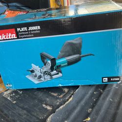 Makita 6 Amp Corded Plate Joiner with Dust Bag and Tool Case