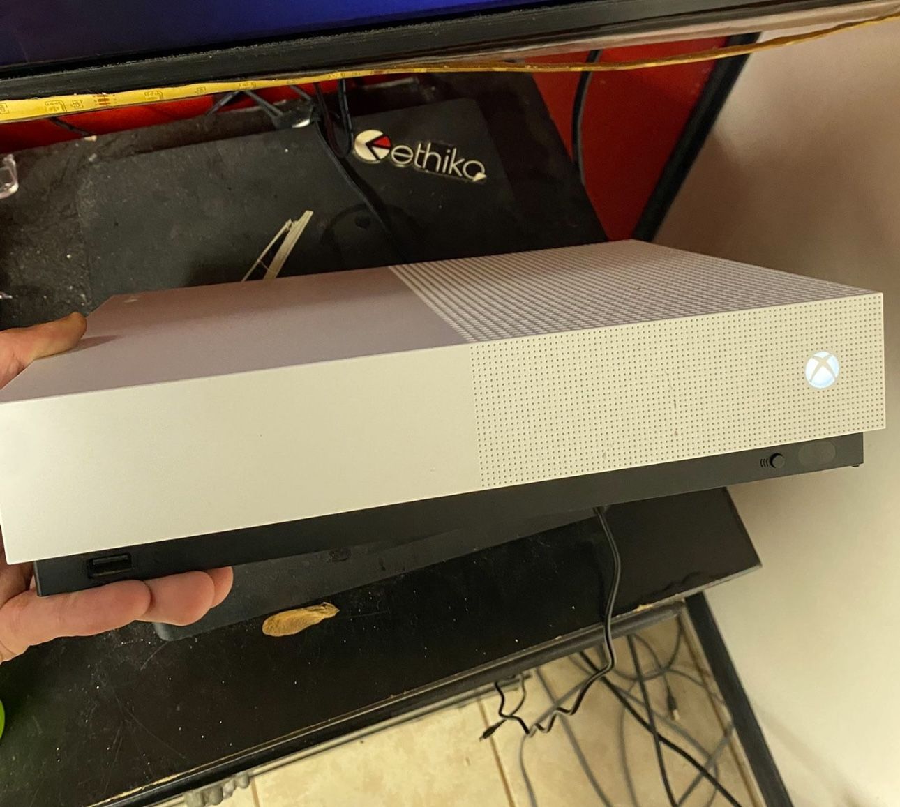 Xbox One S All Digital Edition
