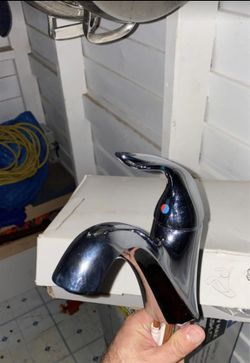 Bathroom Sink faucet new in boxes