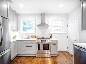 Shaker Sterling Gray & White / L-Shape Kitchen at an affordable 