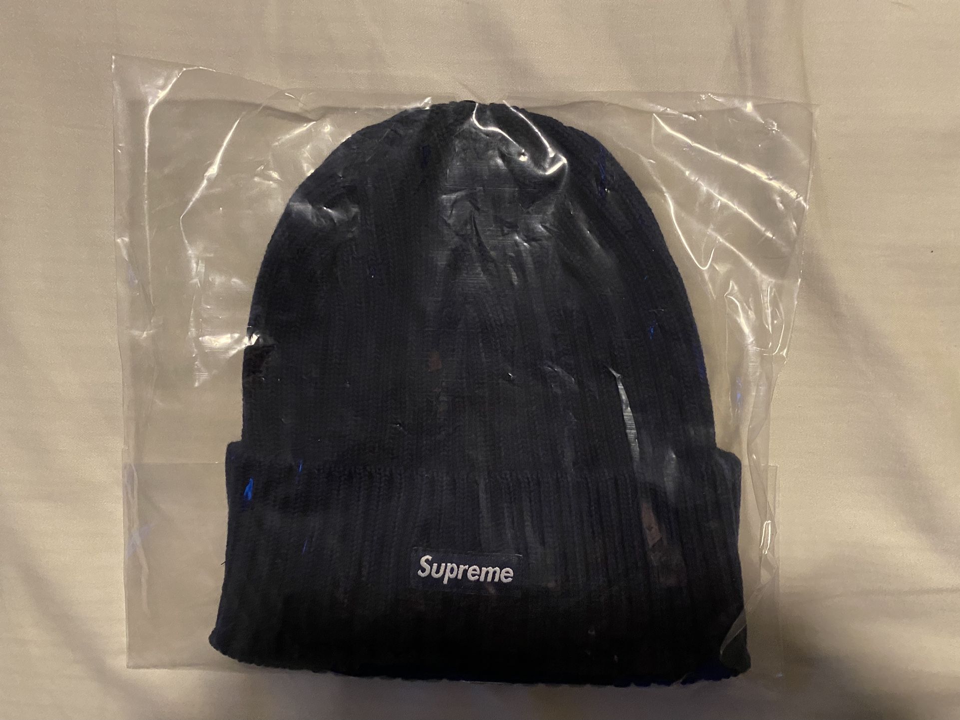 Supreme SS24BN7 Overdyed Beanie Navy