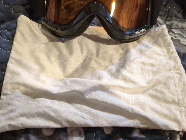 Anon Goggles cylindrical lens Skiing Snowboard Glasses barely used with bag