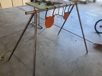 Ar 500 Target Stand W/targets 
