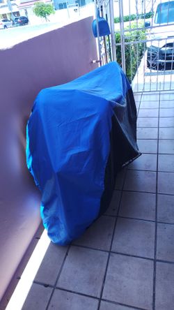New motercycle cover 2 weeks old